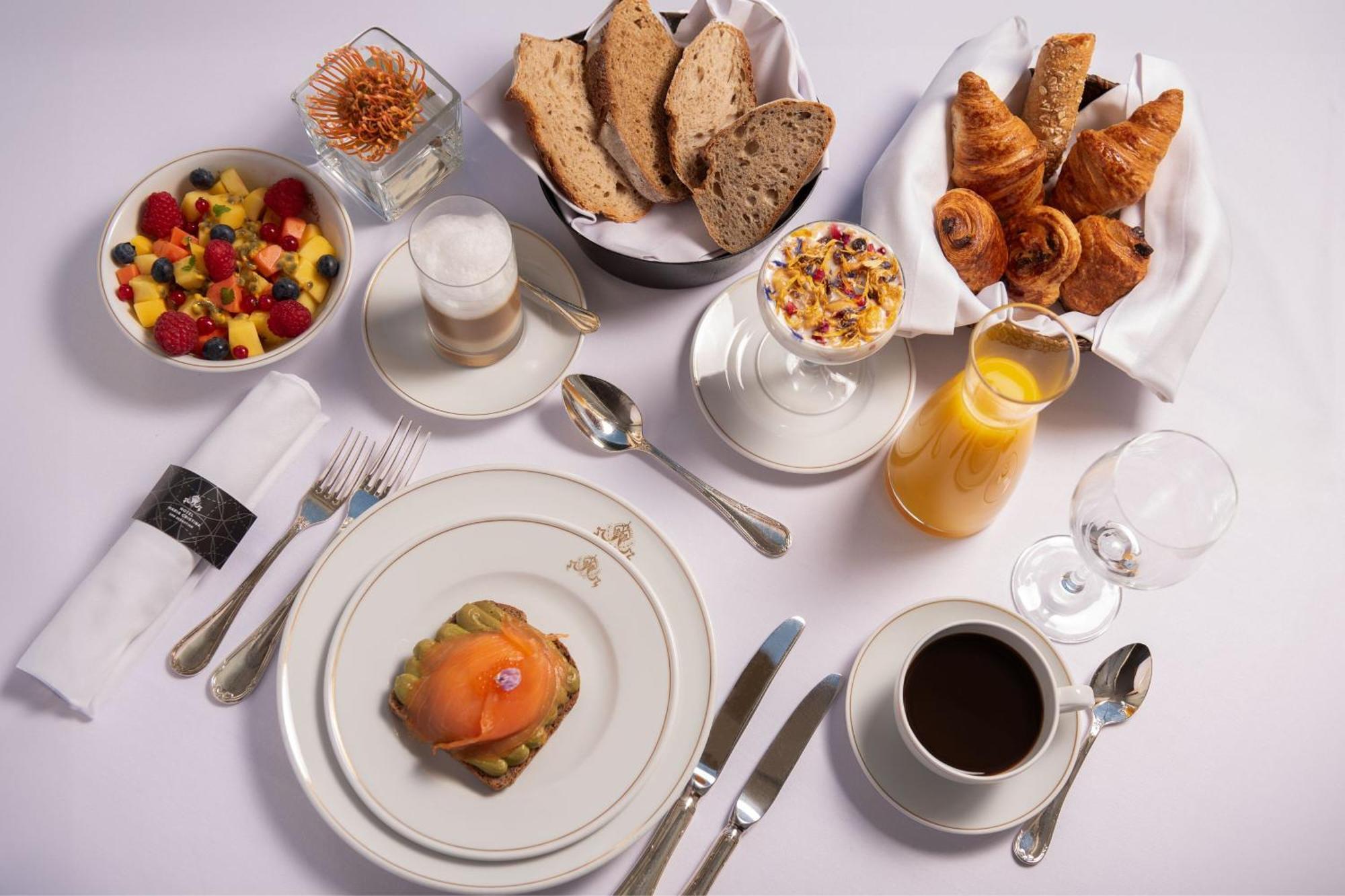 Hotel Maria Cristina, A Luxury Collection Hotel, San Sebastian